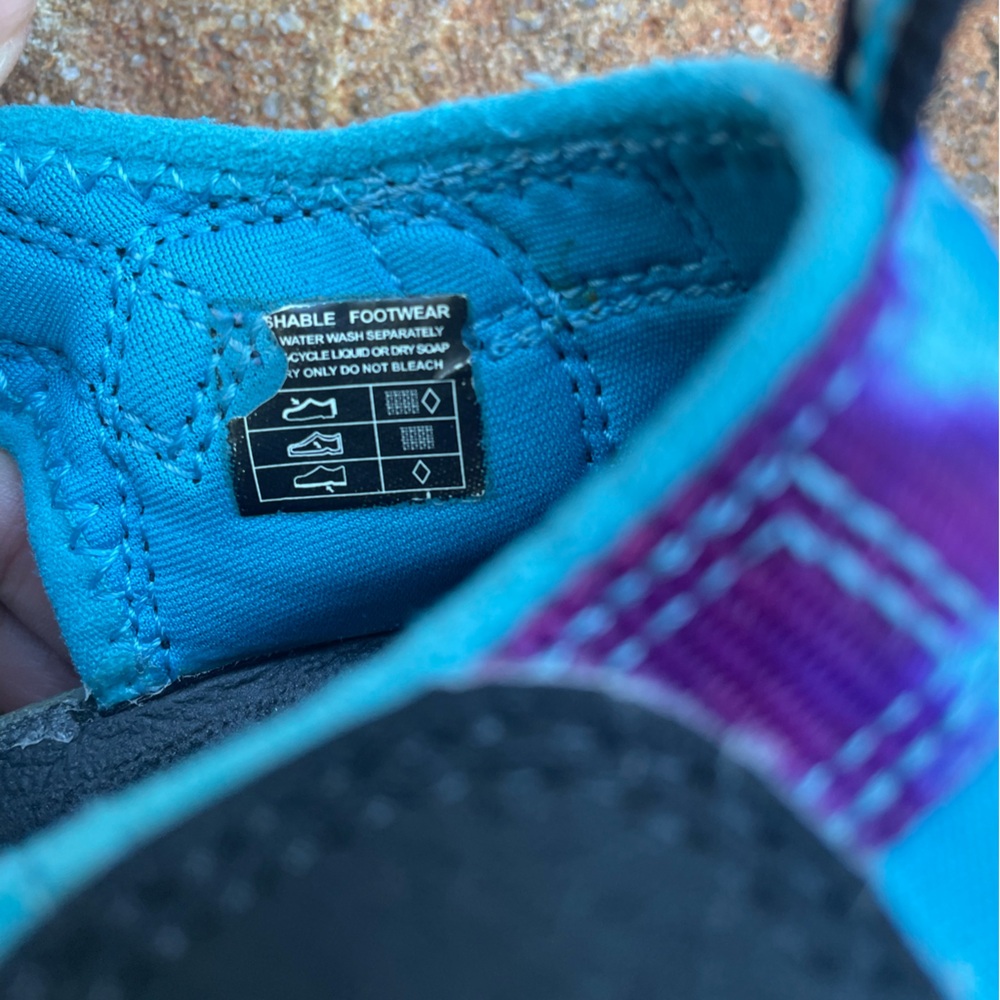 Keen Kids “Newport” H2 Water Shoes in Rainbow Tie Dye - Picture 8 of 9
